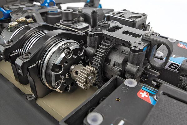 Team Associated RC8T4E Team Kit 1/8 Electric Truggy - Image 6