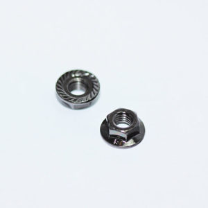 M5 Nut (4)