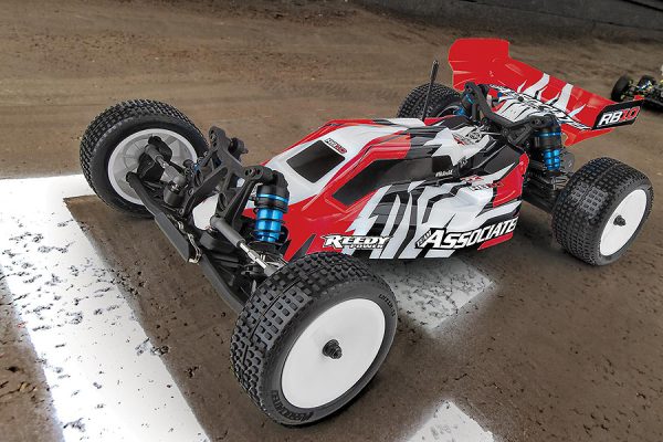 Team Associated RB10 RTR Red 1/10th 2wd Buggy - Image 3