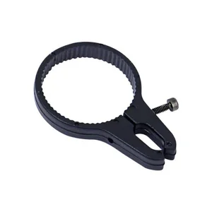 Tail rod guide