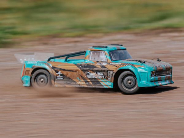 1/8 INFRACTION MEGA Resto-Mod Truck with Batt/Chg Teal/Brnze - Image 4