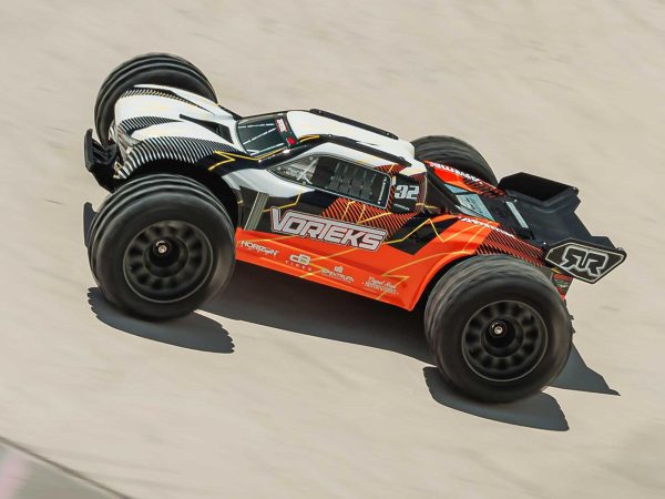 1/10 VORTEKS MEGA 550 4X2 ST with Battery & Charger Orange - Image 3
