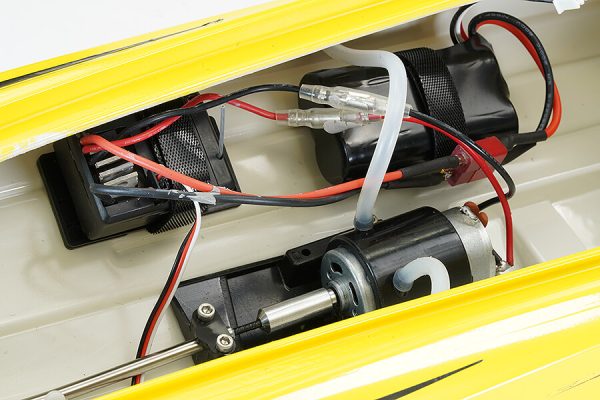 VOLANTEX RACENT VECTOR SR65CM BRUSHED RACE BOAT RTR YELLOW - Image 3